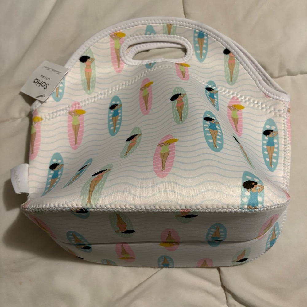 SOHA Living, made in Hawaii, beach cooler bag with zipper,new with tags, $14 OBO - Picture 2 of 8